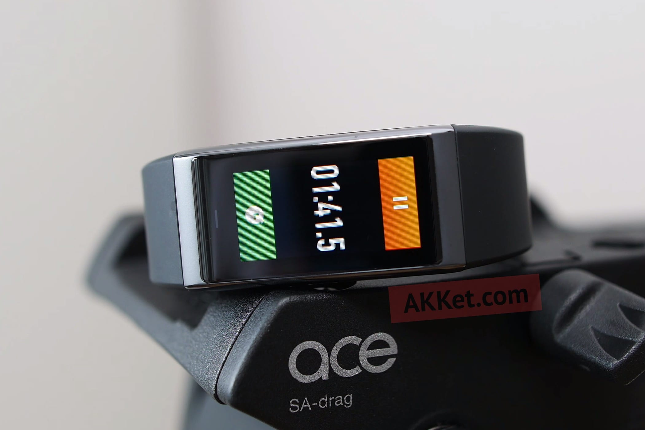 Xiaomi-MI-Band-3-6.jpg